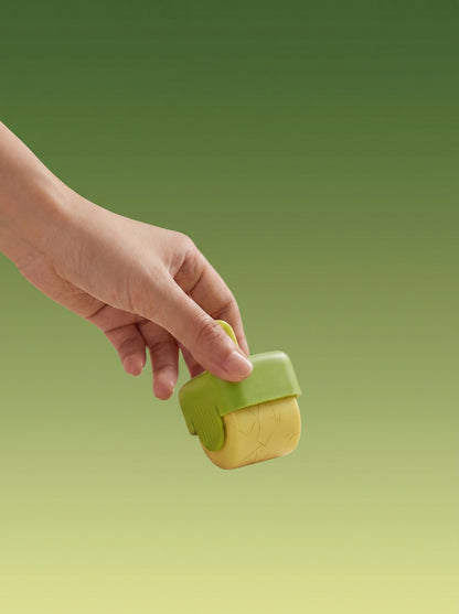 Pocket Lint Roller